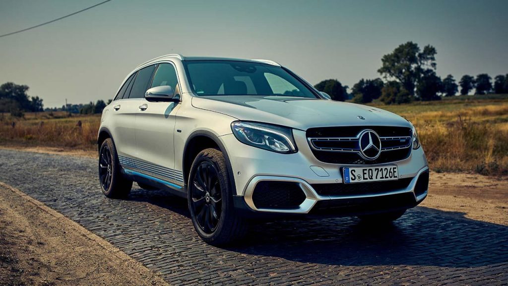 Mercedes-Benz GLC F-Cell - in voller Fahrt bei Aktuelle Auto News
