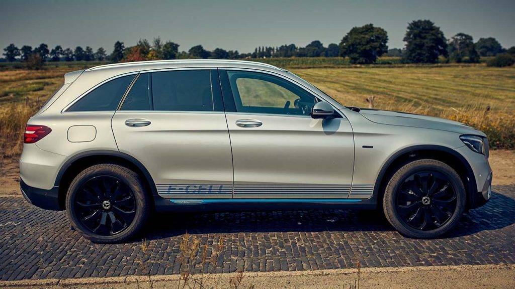 Mercedes-Benz GLC F-Cell - Seitenansicht - bei Aktuelle Auto News