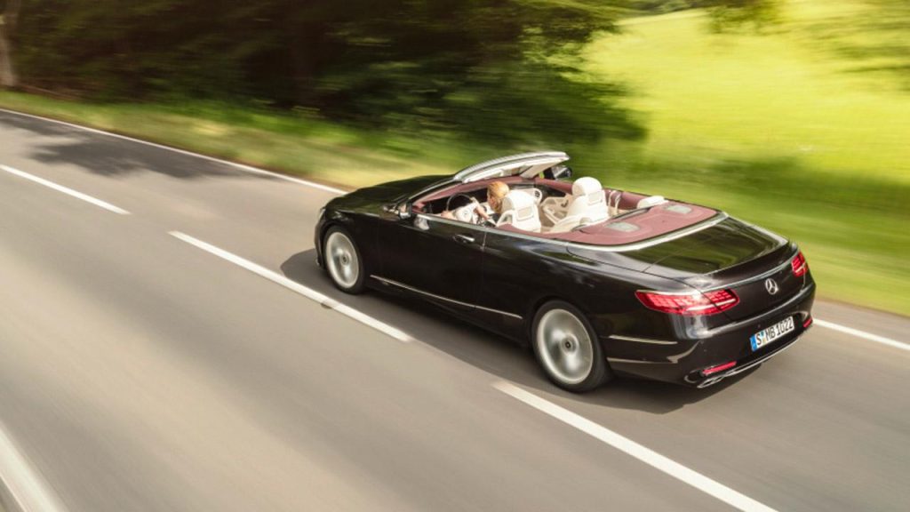 Mercedes-Benz S-Klasse Cabrio - Vogelperspektive - bei Aktuelle Auto News